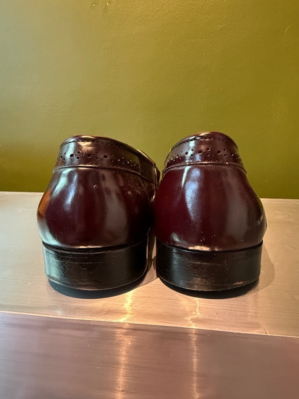 Men's Weejuns Tassel Penny Loafers in Burgundy - Picture 4 of 10